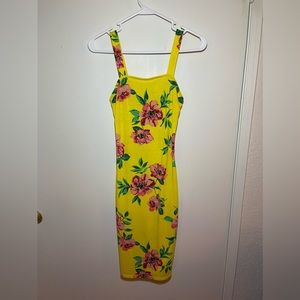 3:$15.Floral Dress